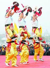 安良人表演《郟縣大銅器》