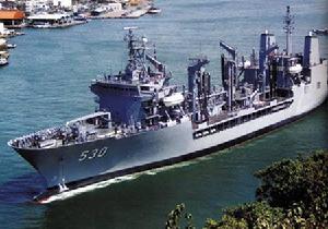台灣海軍武夷級戰鬥補給船