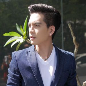 new wongsakorn