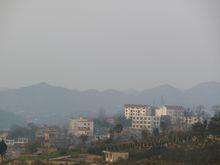 坪橋村[貴州省遵義市紅花崗區深溪鎮坪橋村]