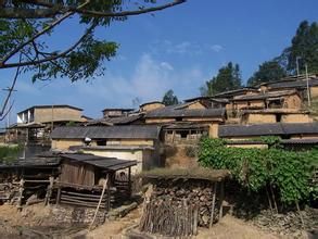 東甫上寨村