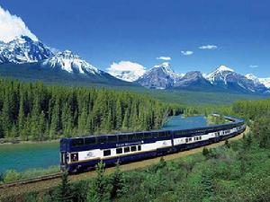 加拿大落基山觀景列車