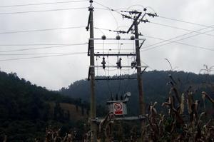 瓦窯田村[雲南富民縣東村鄉下轄村]