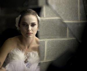 black swan[美國2010年娜塔莉·波特曼主演電影]