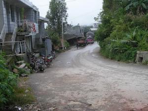 （圖）進鄉道路 