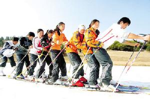 雪蓮山高爾夫燈光滑雪場