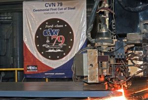 CVN-79航母舉行首塊鋼板切割儀式