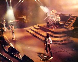 Queen (band) 皇后樂隊 1984年 Live.