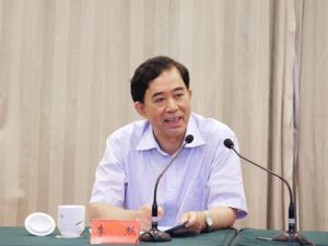 李熙[中央紀委駐人民日報社紀檢組組長、編委會委員]