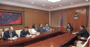 陳秋途總裁率團訪問蒙古國。蒙古國總統額勒貝格道爾吉親自接見陳總裁一行