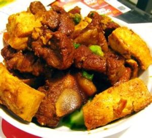 平菇豆腐燒肉
