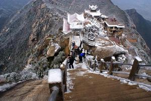 南峰塘景區雪景