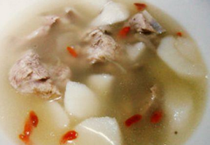 山藥豆苗羊肉湯