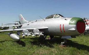 米格-19戰鬥機)