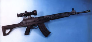 QBZ03式5.8mm自動步槍