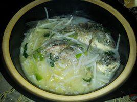 豆芽鯽魚湯