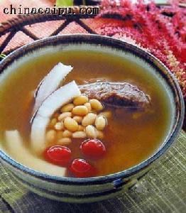 椰子黃豆牛肉湯