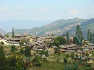 靈地村[雲南省大理州鶴慶縣六合彝族鄉]