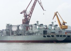 901型綜合補給艦