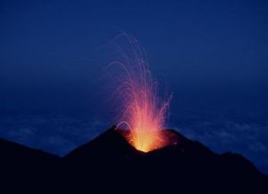 潛火山