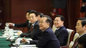 2013年3月6日，國務院總理溫家寶參加十二屆全國人大一次會議四川代表團的審議
