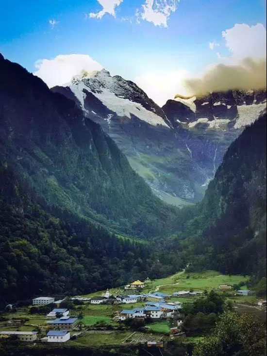 8月最佳旅行目的地推薦丨最美人間，切莫辜負，約三倆朋友就出發！