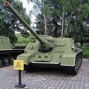 SU-100自行反坦克炮