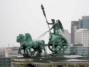 布蘭登堡門勝利女神駟馬戰車雕像