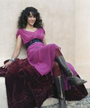 Jennifer Beals