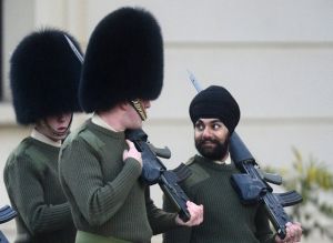 25歲的不帶熊皮帽的錫克教士兵Jatinderpal Singh Bhullar