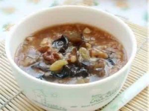 核桃木耳粳米粥 核桃木耳粳米粥