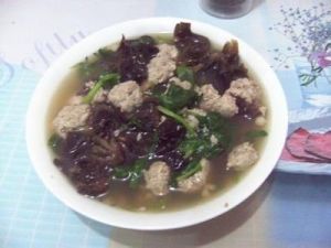 牛肉木耳湯