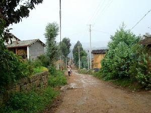 石頭路自然村