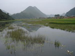 文山州硯山縣阿猛鎮卡子村村莊遠景