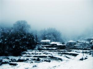 垟順下雪天景色