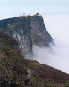 峨眉山