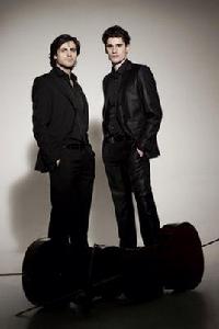 2cellos