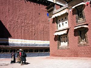 藏式寺院建築