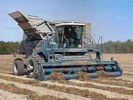 穀物收穫機械