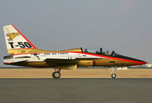 韓國T-50金鷹高級教練機