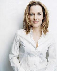 Gillian Anderson