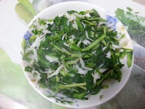 銀魚炒韭菜