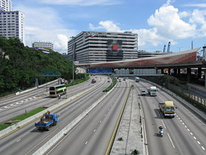 （圖）葵涌道近荔景港鐵站