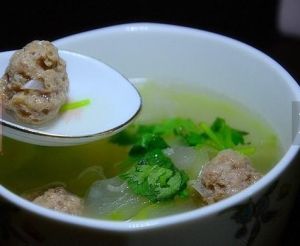 羊肉丸子冬瓜湯