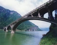 羅依溪橋