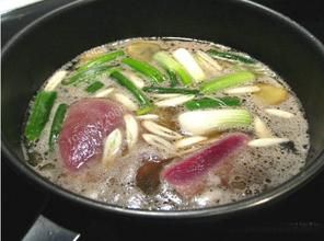 肉桂甘草牛肉湯