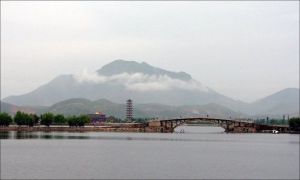 青龍橋[北京頤和園北宮門外]