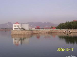 青龍湖公園