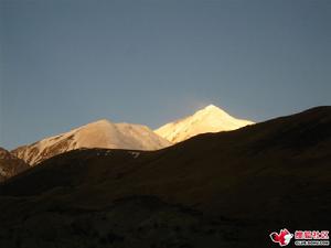 阿尼瑪卿雪山