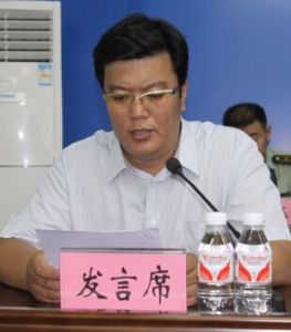 李月峰[黑龍江省北林區委常委、副區長]